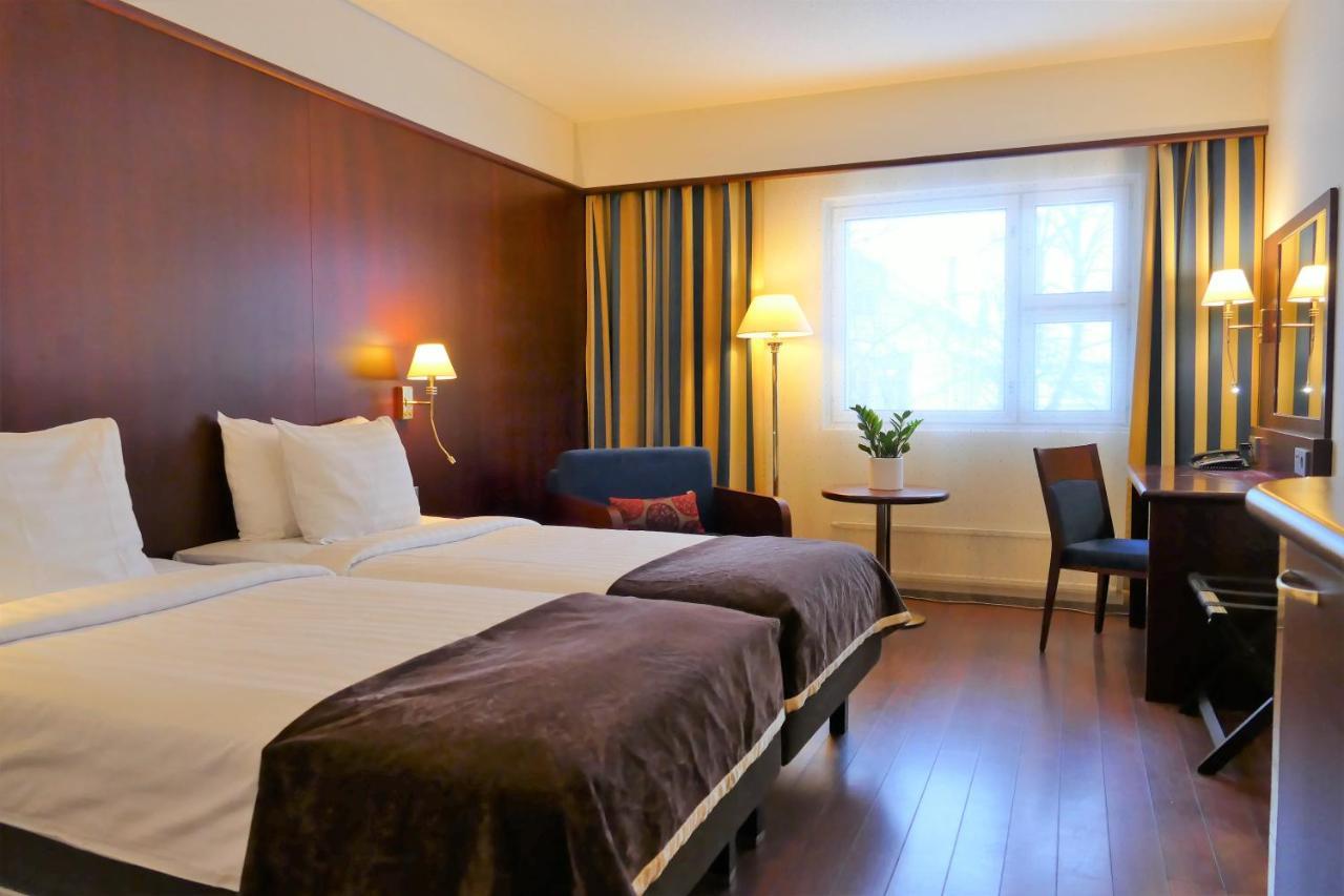 Hotel Kalliohovi Раума Экстерьер фото