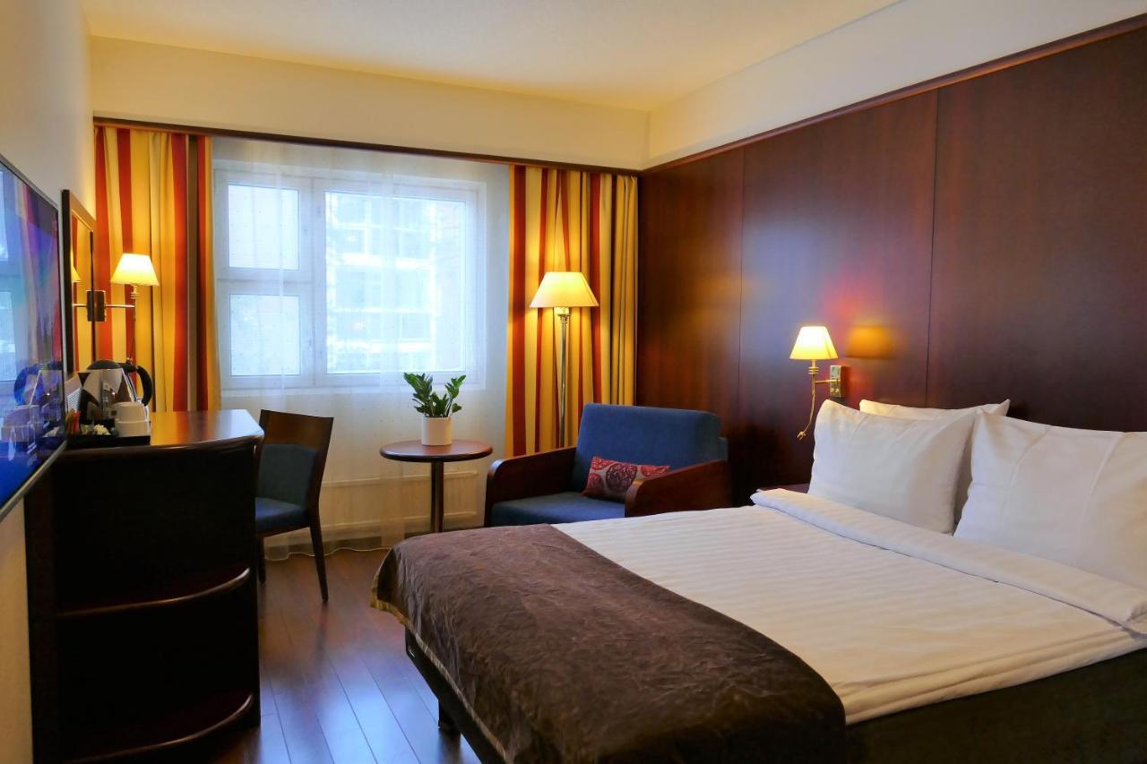 Hotel Kalliohovi Раума Экстерьер фото