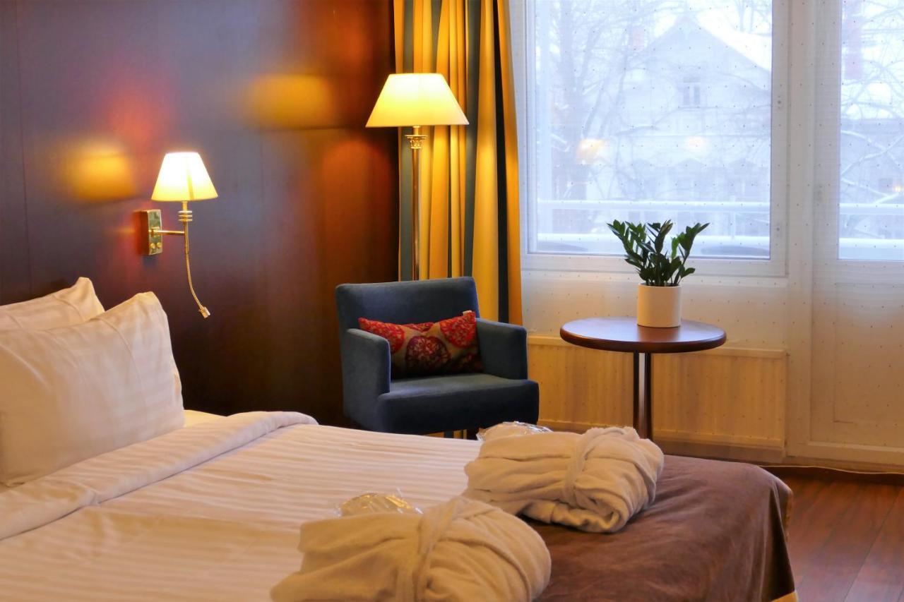 Hotel Kalliohovi Раума Экстерьер фото