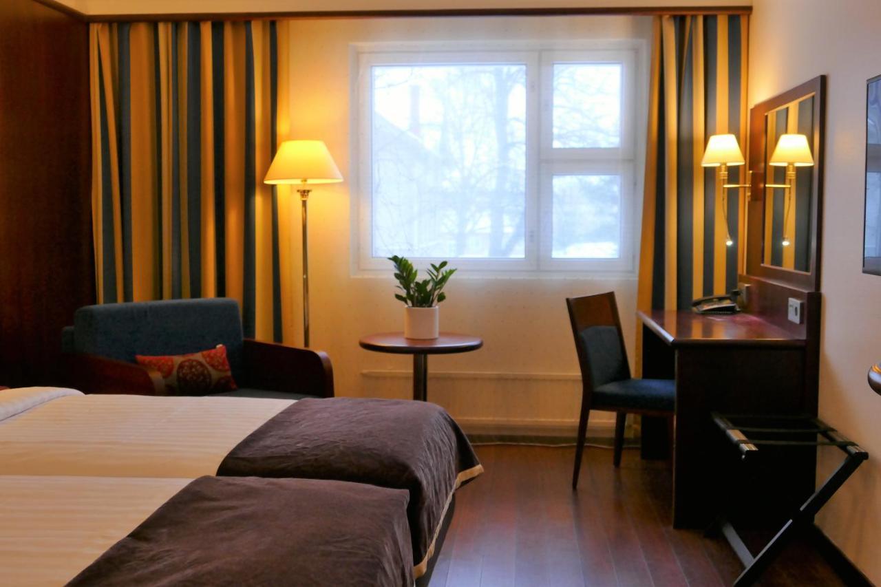 Hotel Kalliohovi Раума Экстерьер фото