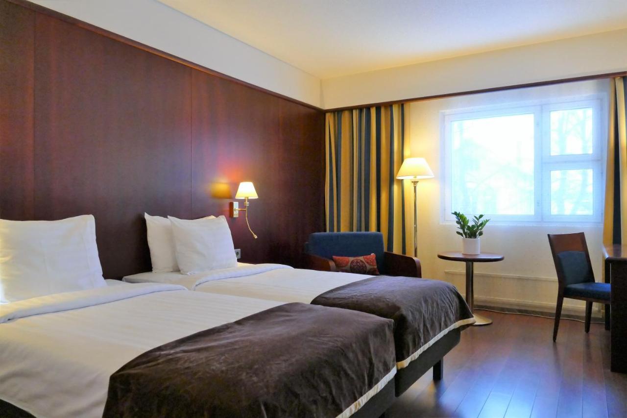 Hotel Kalliohovi Раума Экстерьер фото