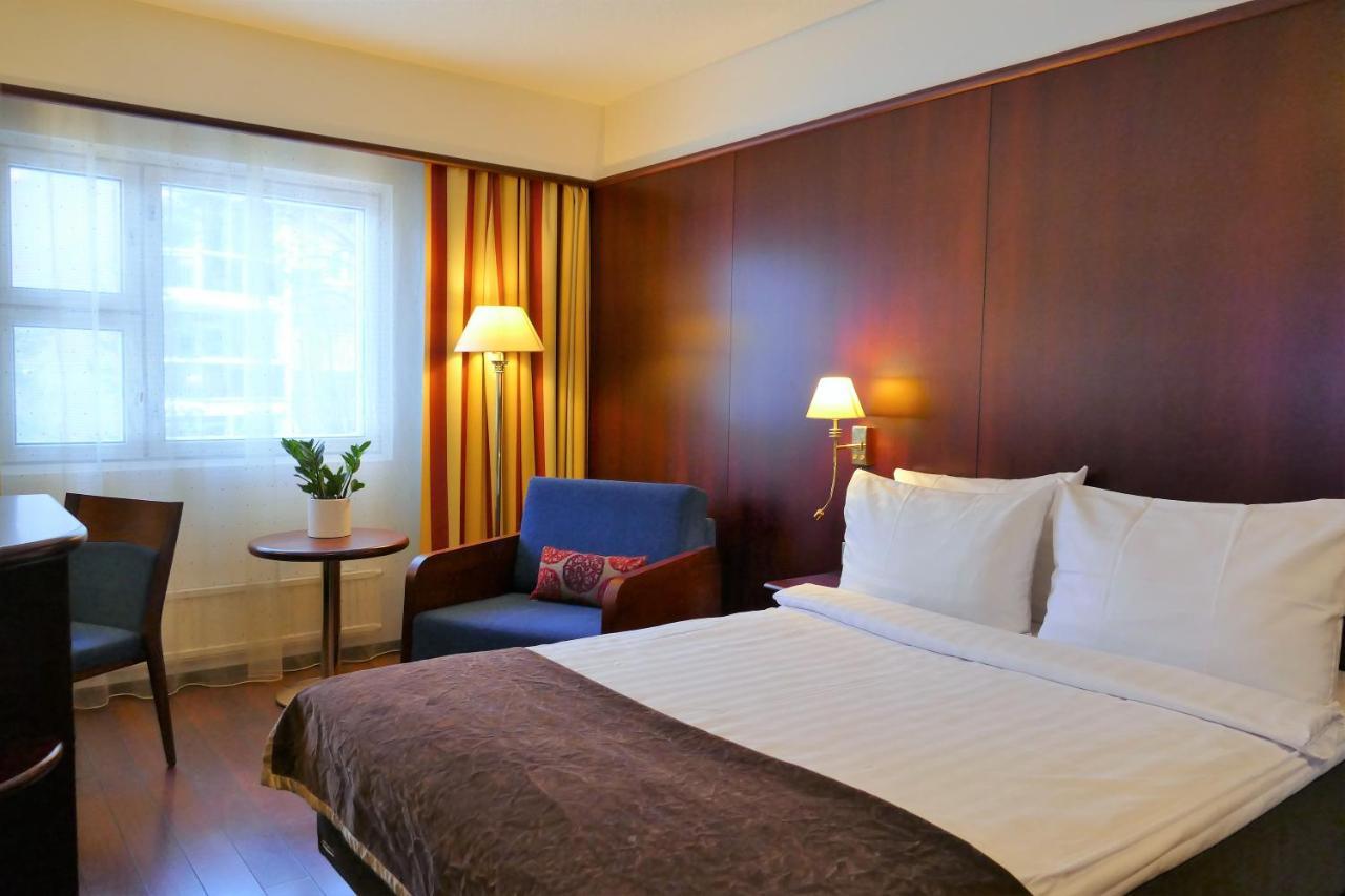 Hotel Kalliohovi Раума Экстерьер фото