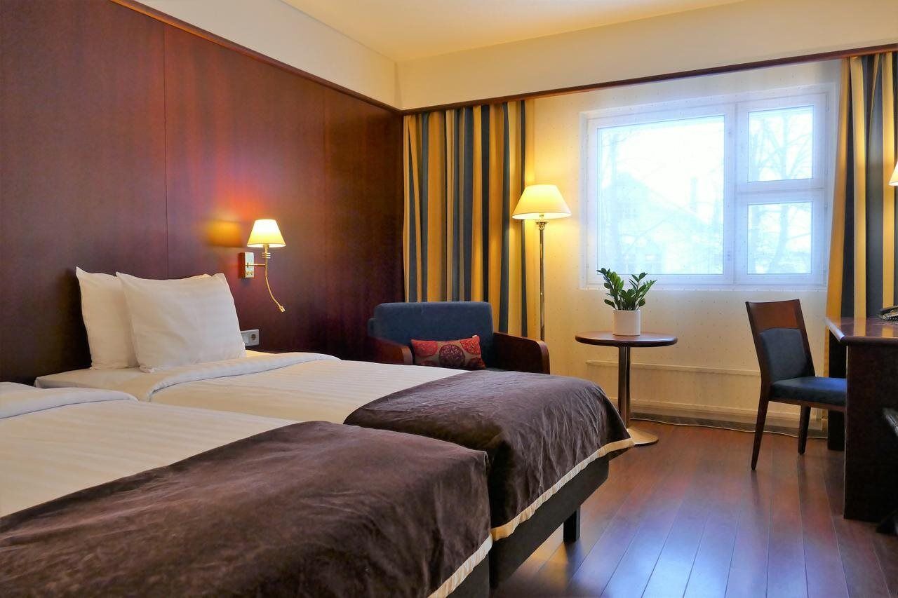Hotel Kalliohovi Раума Экстерьер фото